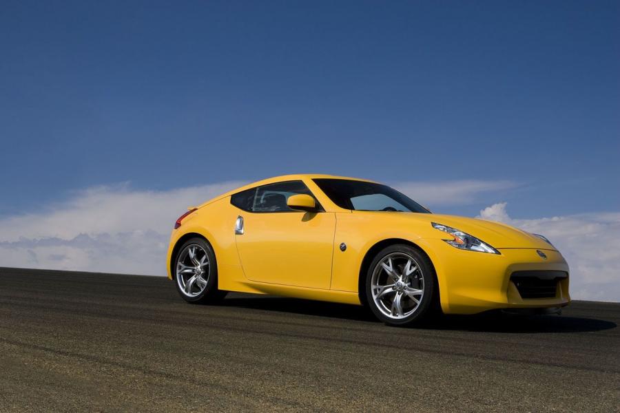  Nissan 370Z 2009 года  (фото 179 из 192)